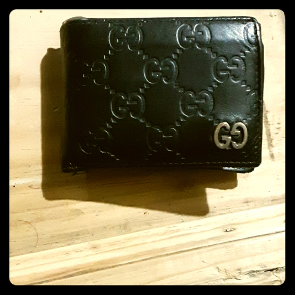 Gucci wallet - Picture 1 of 1
